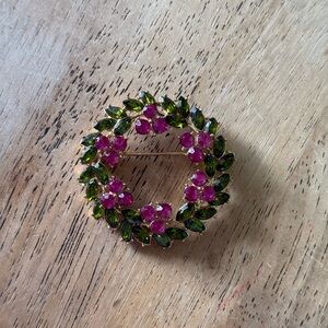 Crown Trifari "Contessa" brooch